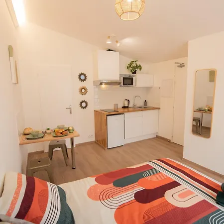 Apartmán Confort ! Ville, Climatisation, Parking, Wifi, Calme, Tv