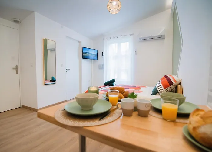 Appartement Confort ! Ville, Climatisation, Parking, Wifi, Calme, Tv *